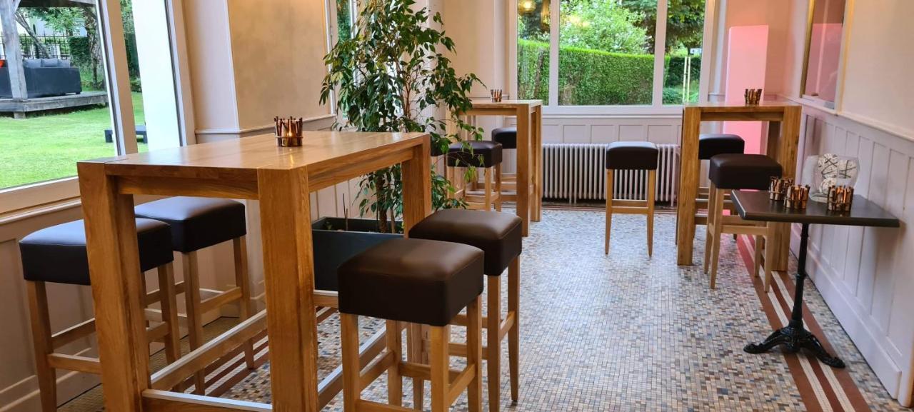 Hotel Le Castelet Le Mont-Dore Esterno foto