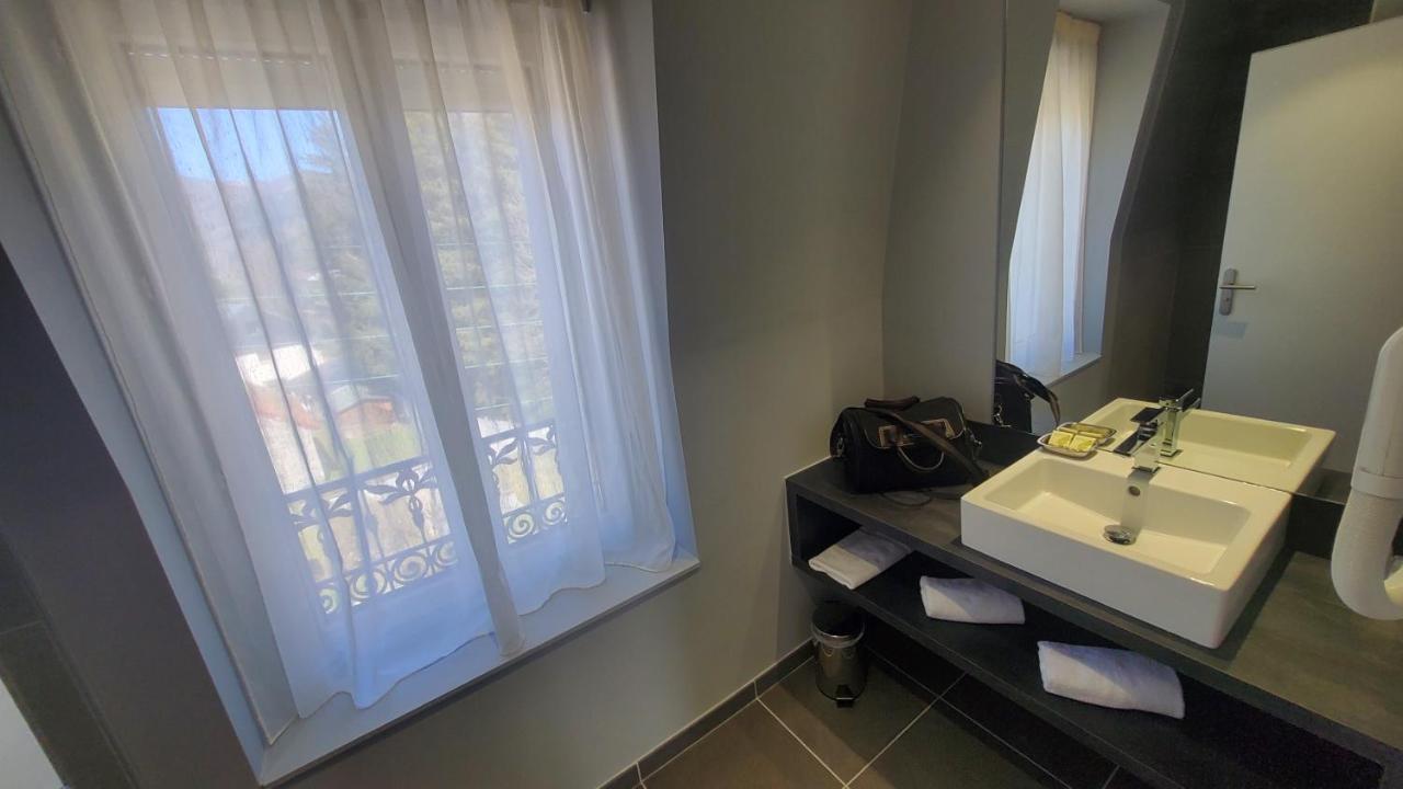 Hotel Le Castelet Le Mont-Dore Esterno foto