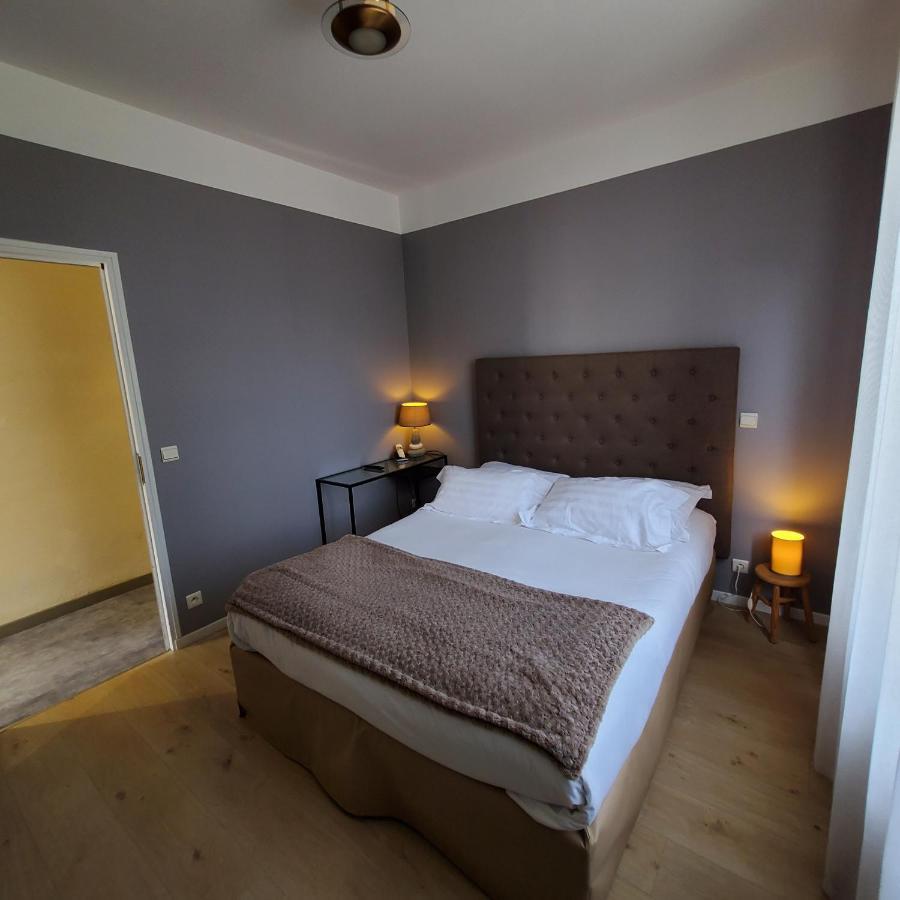 Hotel Le Castelet Le Mont-Dore Esterno foto