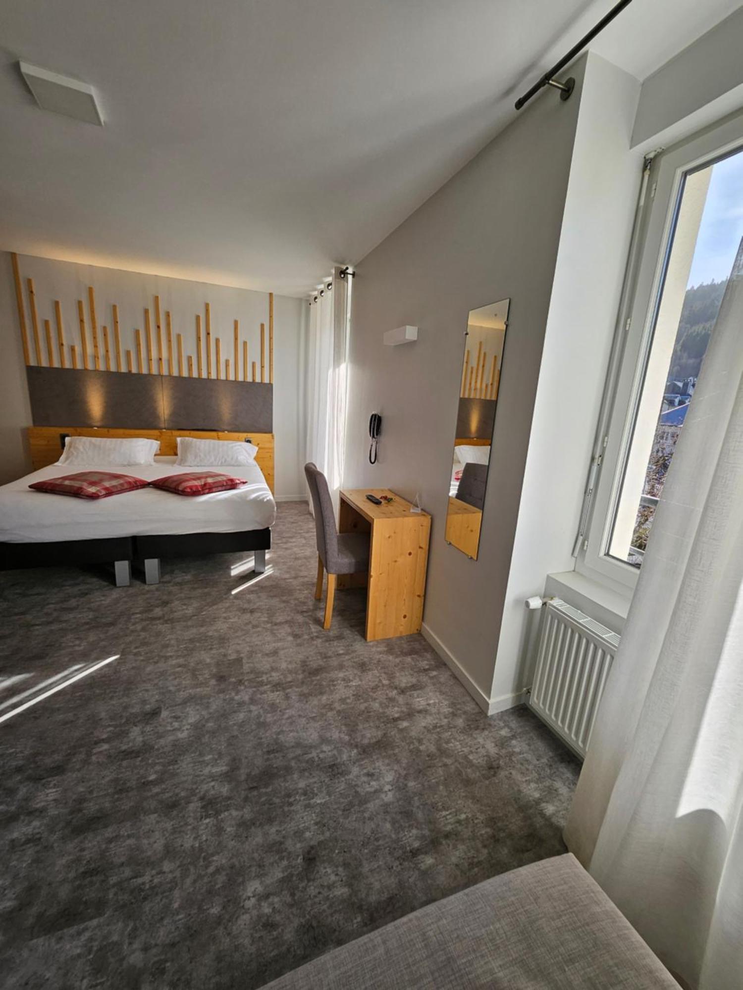Hotel Le Castelet Le Mont-Dore Esterno foto
