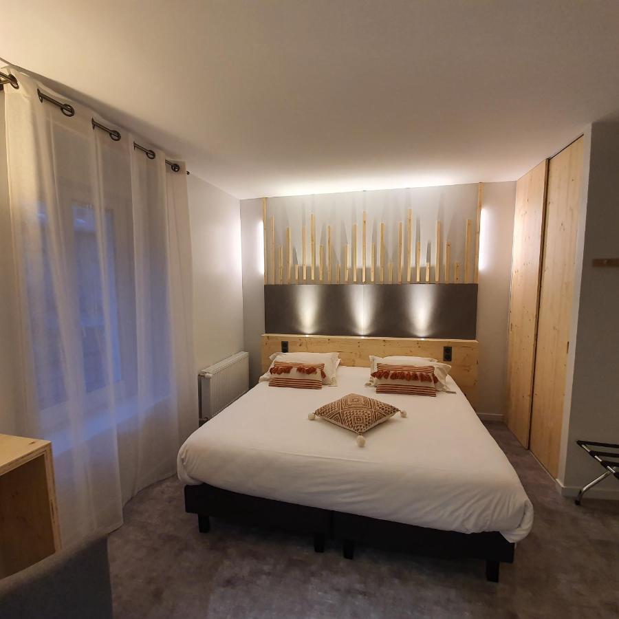 Hotel Le Castelet Le Mont-Dore Esterno foto