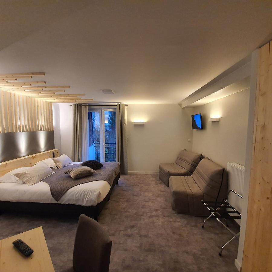 Hotel Le Castelet Le Mont-Dore Esterno foto