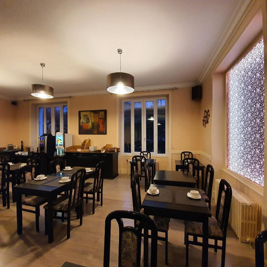 Hotel Le Castelet Le Mont-Dore Esterno foto